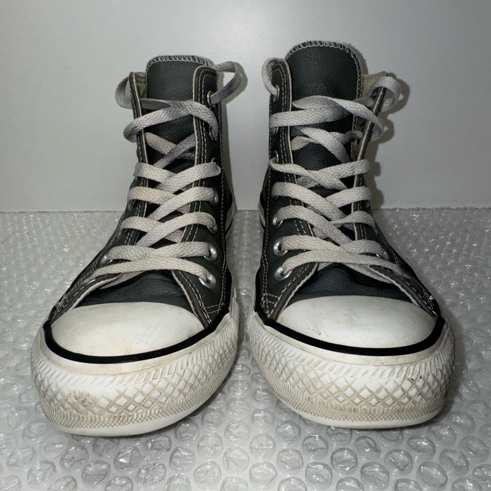 Converse Chuck Taylor Leather Man Made Grey W6